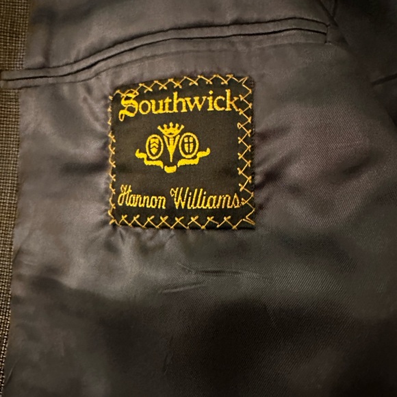 Southwick Hannon Williams 100% Wool Suit in Light Charcoal. Men’s Size 44R. - Picture 2 of 8